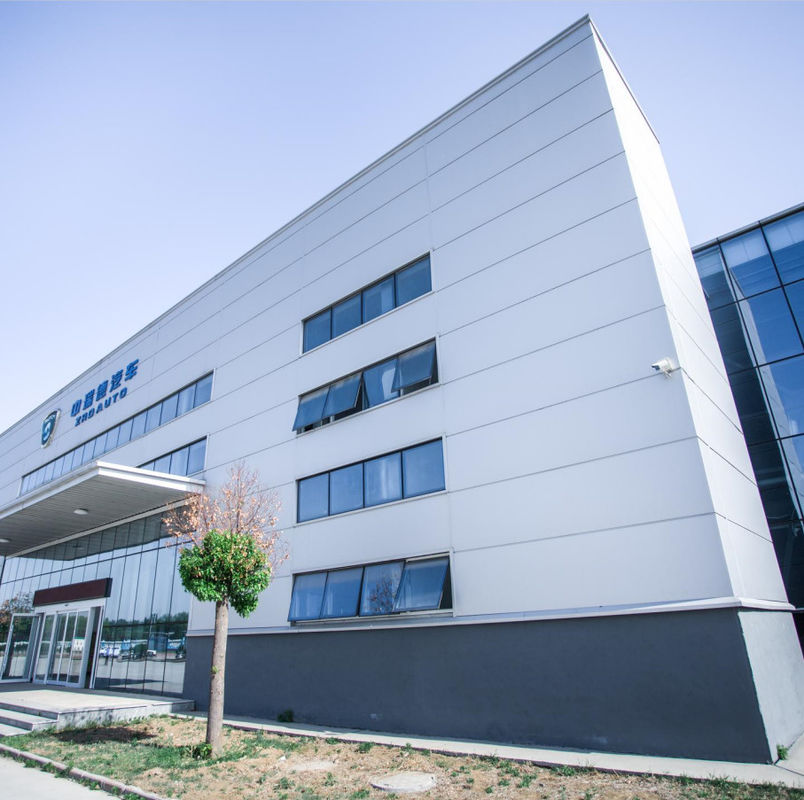 Isolatie en klimaatbeheersing in staalconstructies Isolatruimte voor farmaceutische opslag