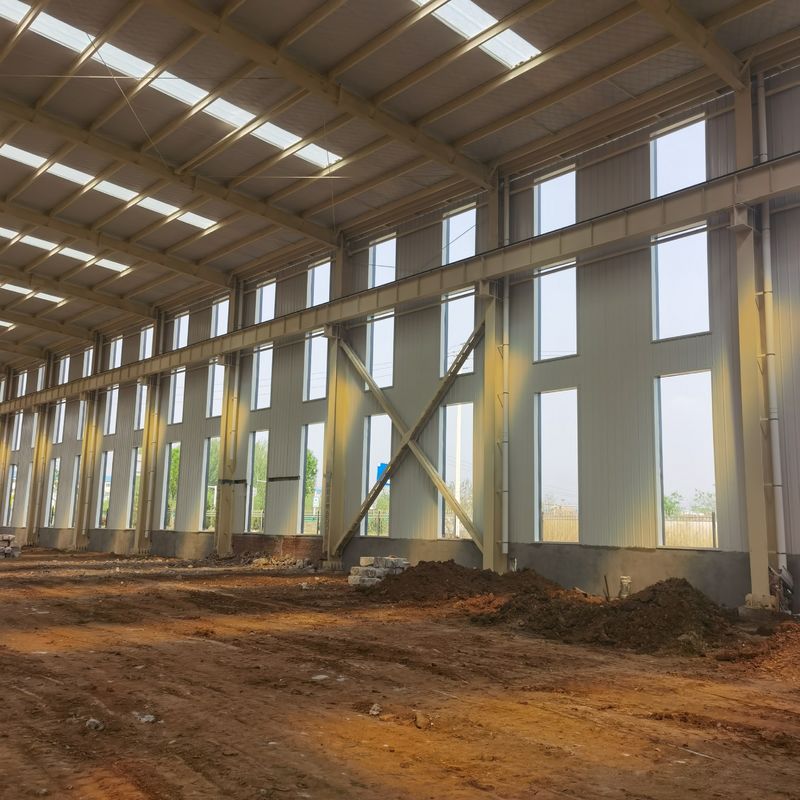 Grote span anti-corrosieve industriële staalconstructie Werkplaats Gebouw Hoog seismisch bestand
